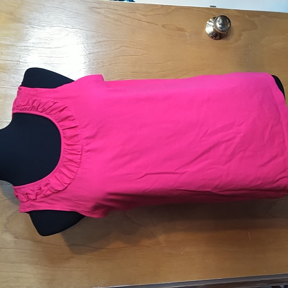 Talbert's ladies tank top pretty in pink with a cute neckline tr…